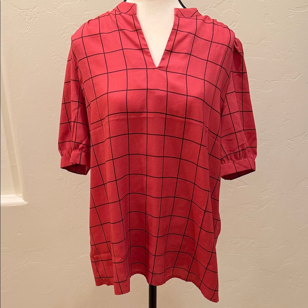 Ann Taylor Rose Pink Windowpane V-Neck Tunic